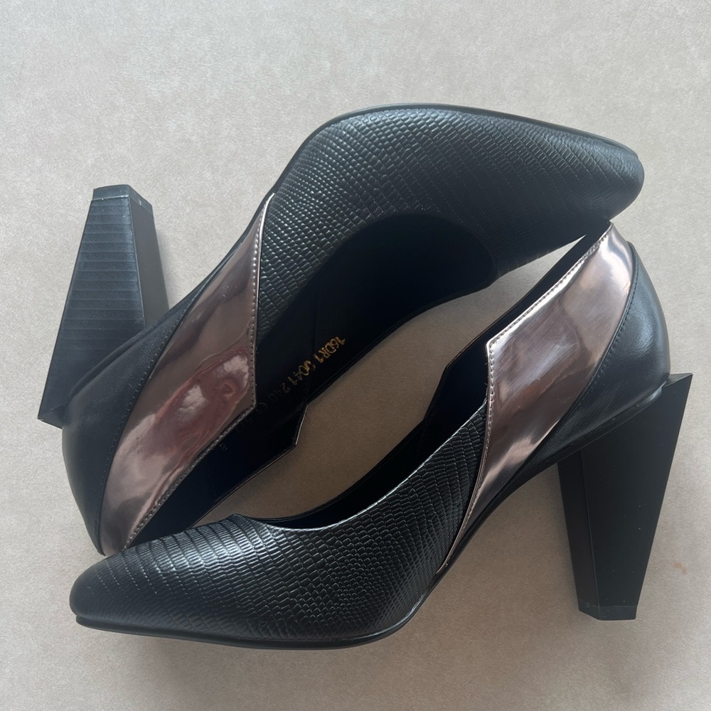 Chic Black and Silver Women's Heels